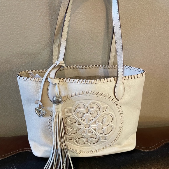 Brighton Ferrara Collection Gabriella medallion medium handbag - Picture 2 of 10